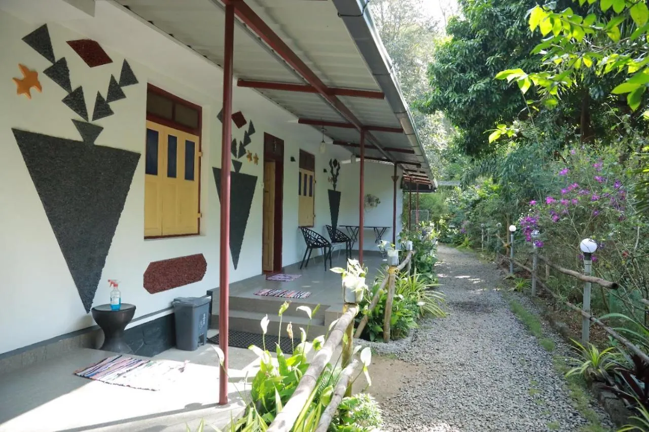 Spicebuds Farmstay - Ramakkalmedu Idukki 0*,