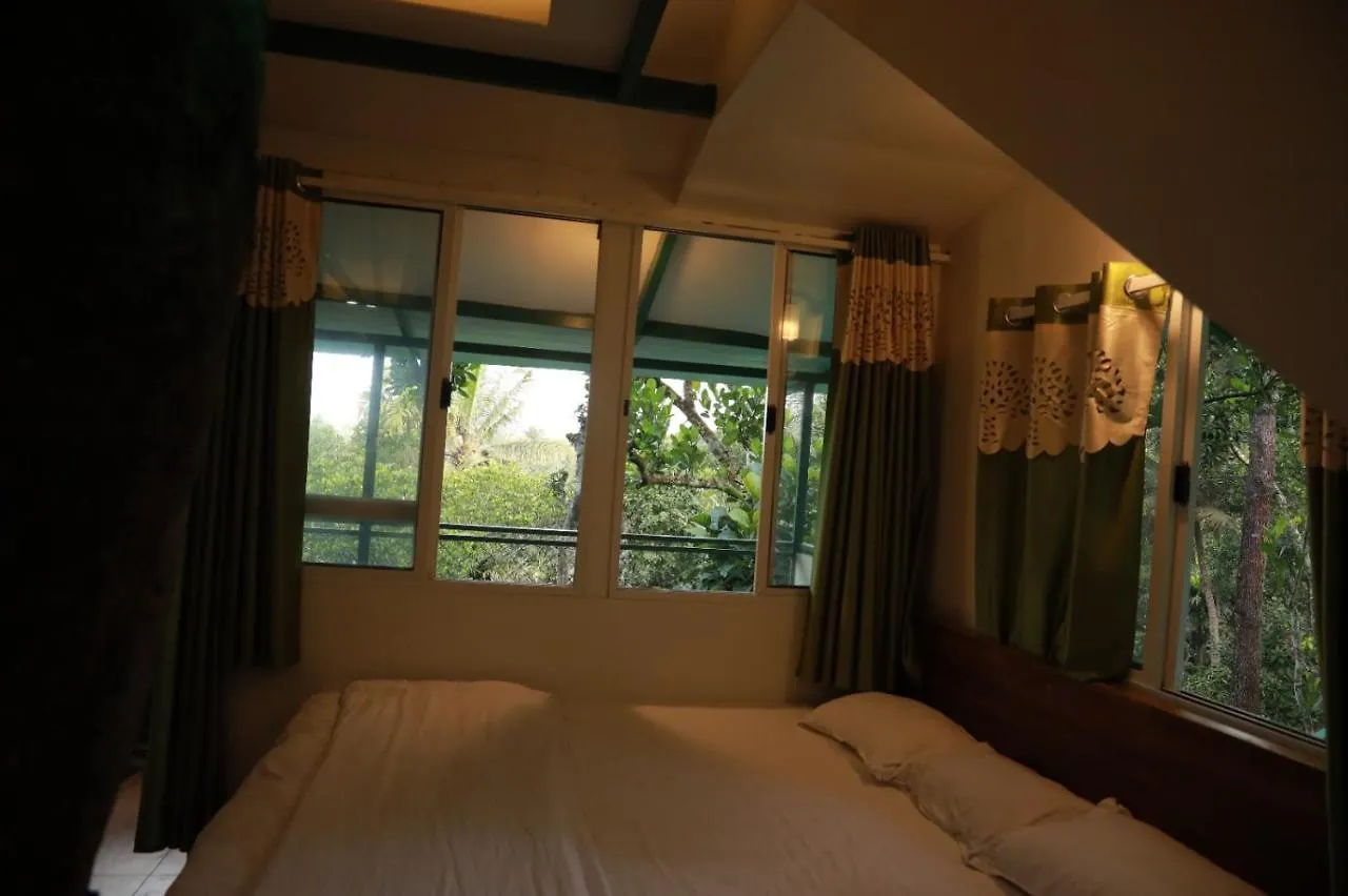 Spicebuds Farmstay - Ramakkalmedu Idukki India